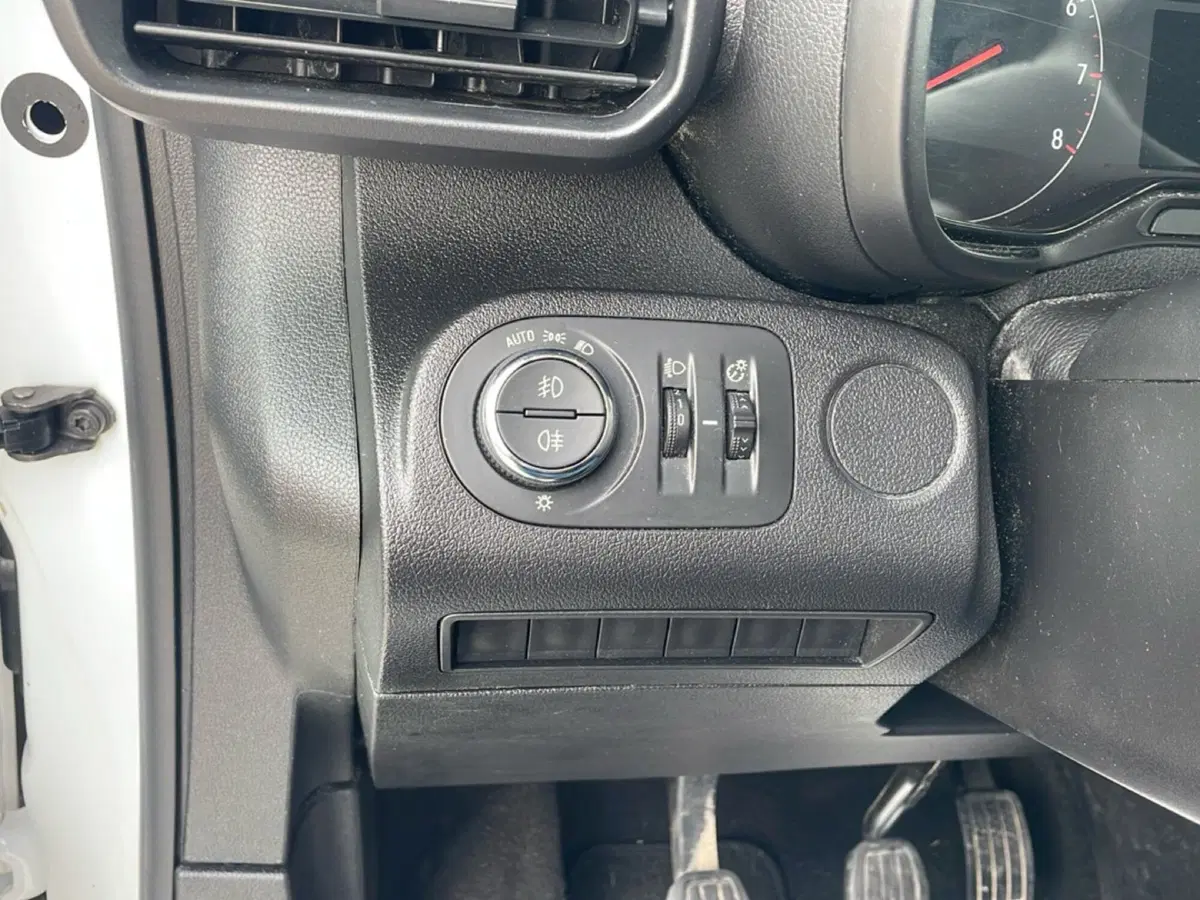 Opel Combo Life usata a Bologna (20)