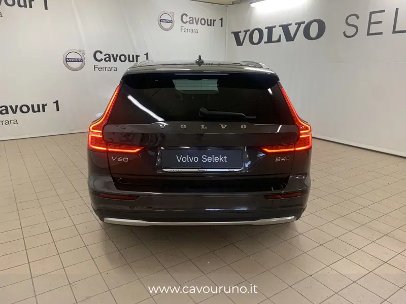 Volvo V60 Cross Country usata a Ferrara (10)