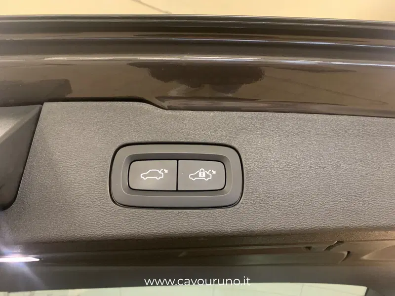 Volvo V60 Cross Country usata a Ferrara (12)