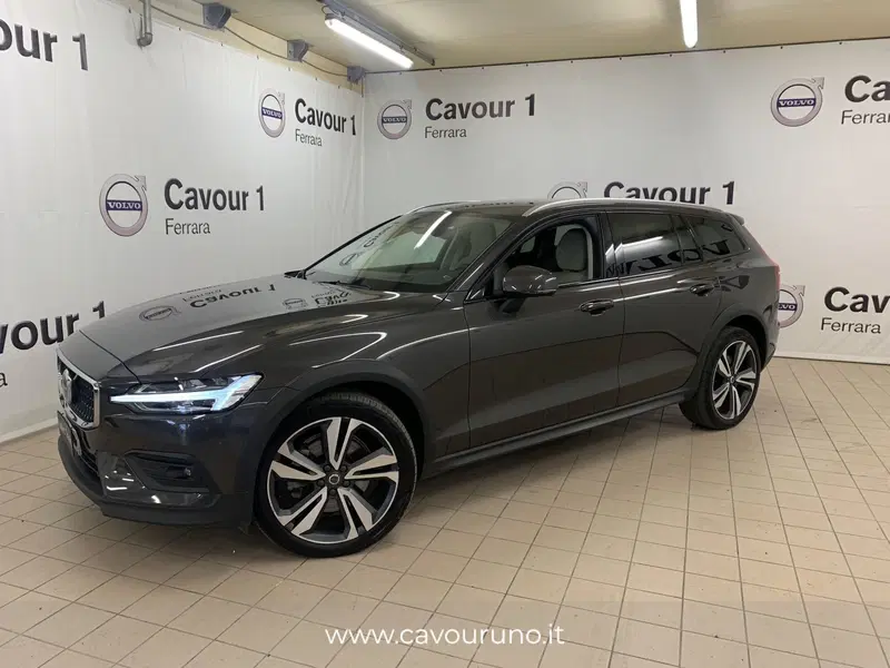 Volvo V60 Cross Country usata a Ferrara (2)