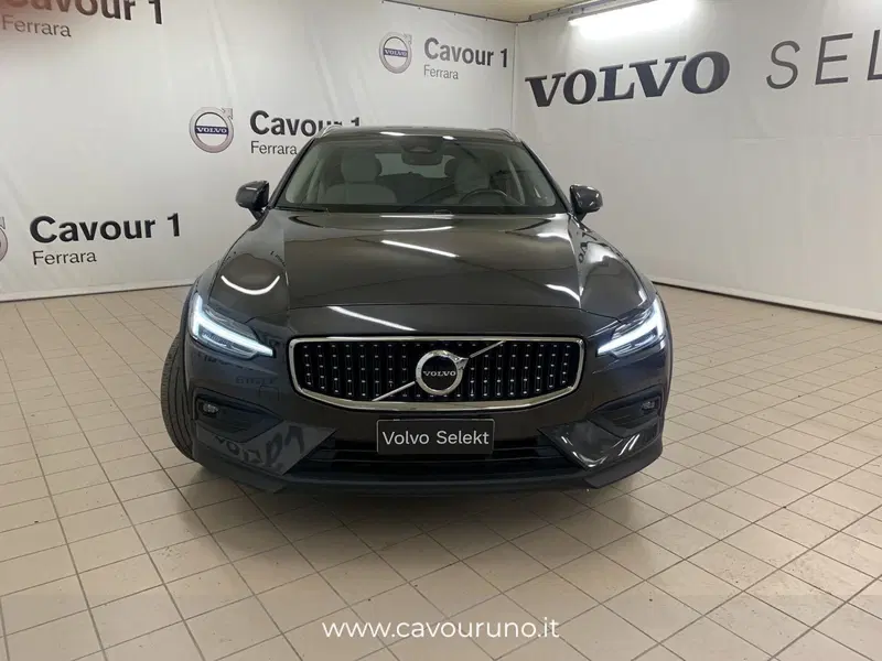 Volvo V60 Cross Country usata a Ferrara (4)