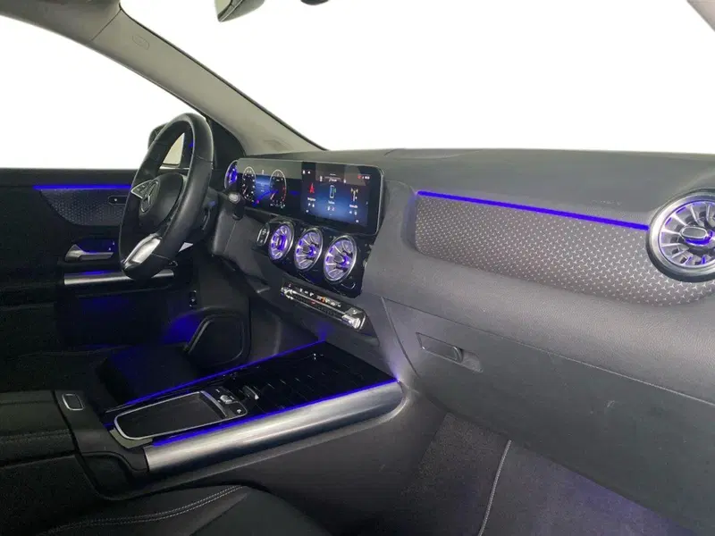 Mercedes-Benz GLA SUV usata a Bergamo (11)