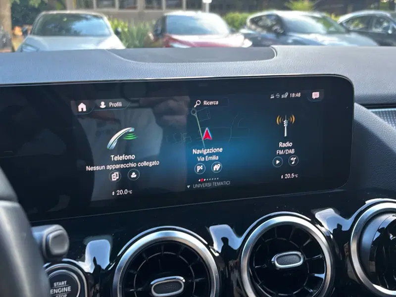 Mercedes-Benz GLA SUV usata a Bologna (12)