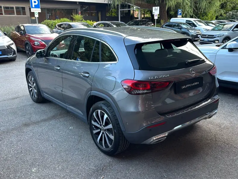 Mercedes-Benz GLA SUV usata a Bologna (5)