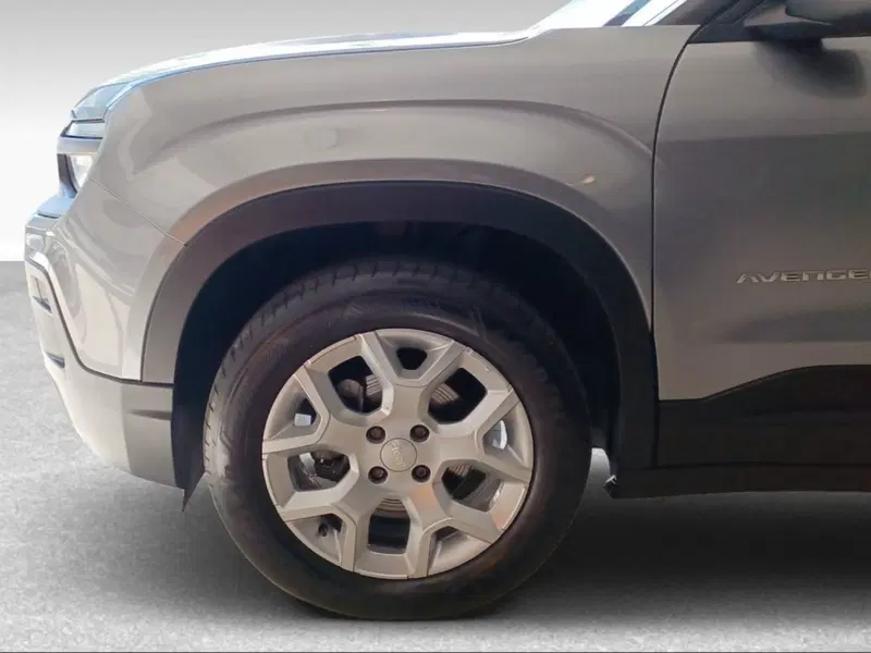 Jeep Avenger usata a Firenze (4)