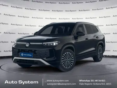 Volkswagen Tayron 1.5 tsi ehybrid Edition 204cv dsg nuova a Palermo