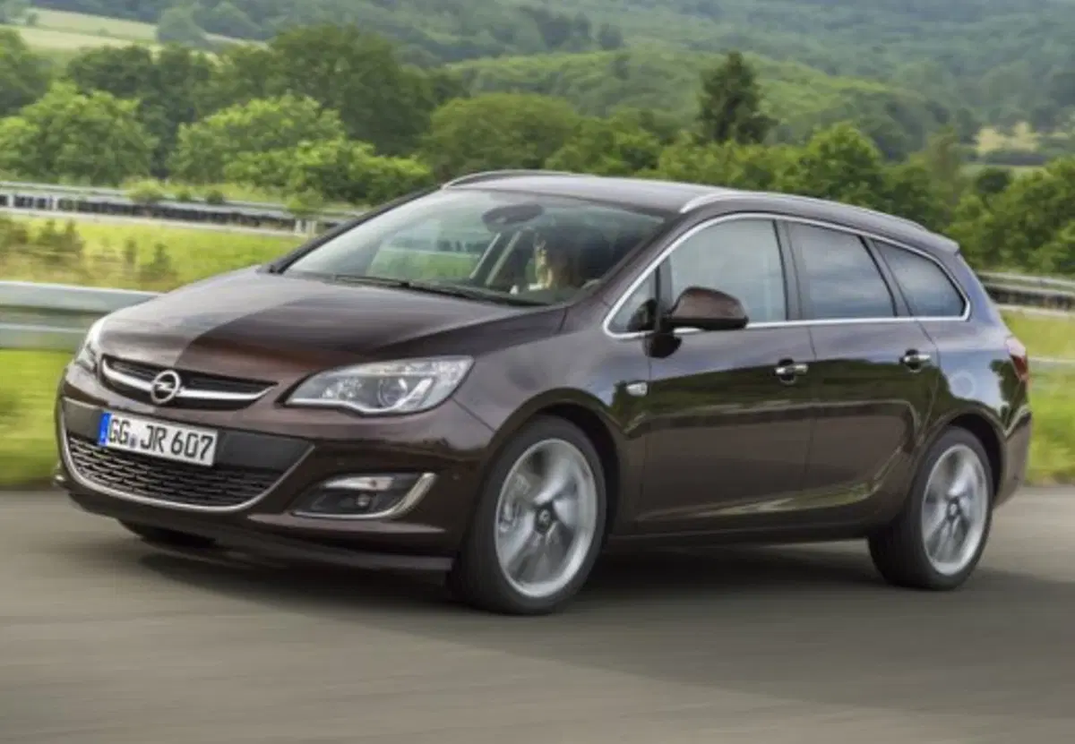 Opel Astra Station Wagon usata a Reggio Emilia (2)