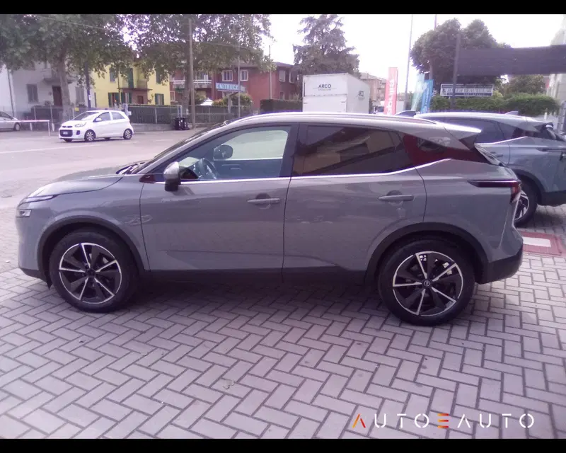 Nissan Qashqai usata a Parma (2)