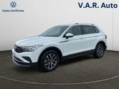 Volkswagen Tiguan Allspace 2.0 TDI SCR DSG 4MOTION Life del 2021 usata a Imola