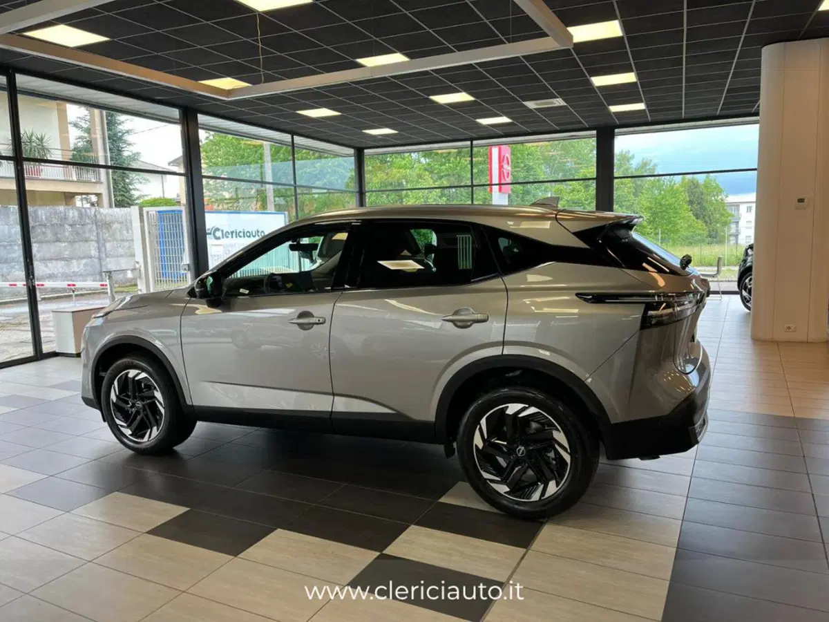 Nissan Qashqai nuova a Como (5)