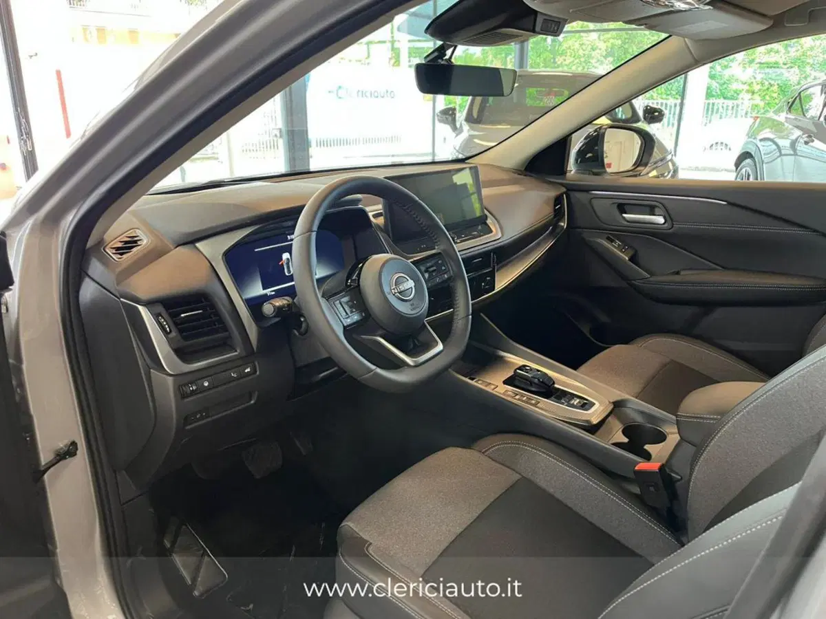 Nissan Qashqai nuova a Como (6)