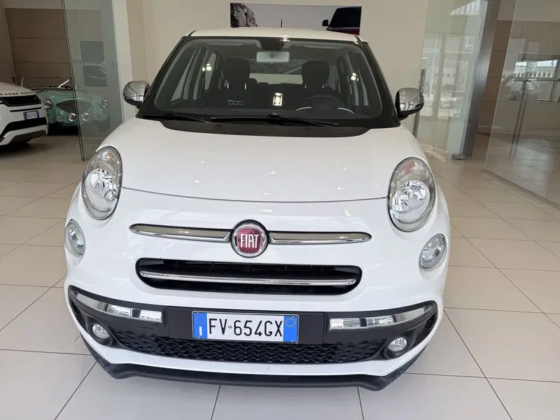 Fiat 500L usata a Latina (2)