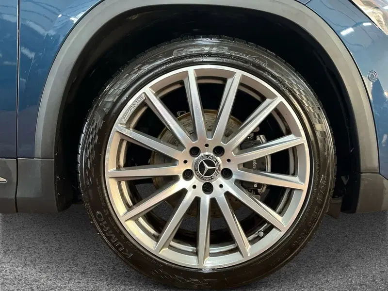 Mercedes-Benz GLA SUV usata a Matera (6)