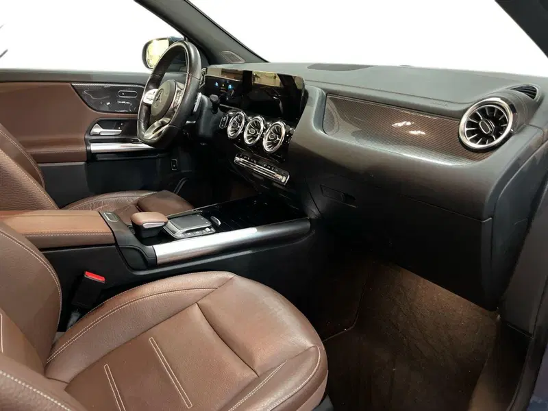 Mercedes-Benz GLA SUV usata a Matera (9)