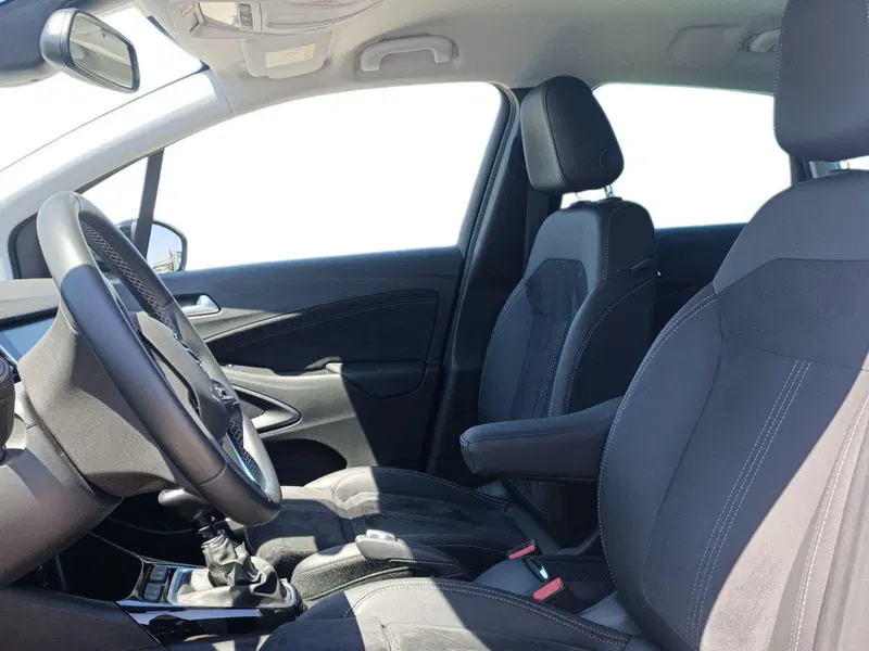 Opel Crossland usata a Matera (7)