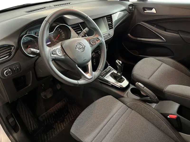 Opel Crossland usata a Bari (10)