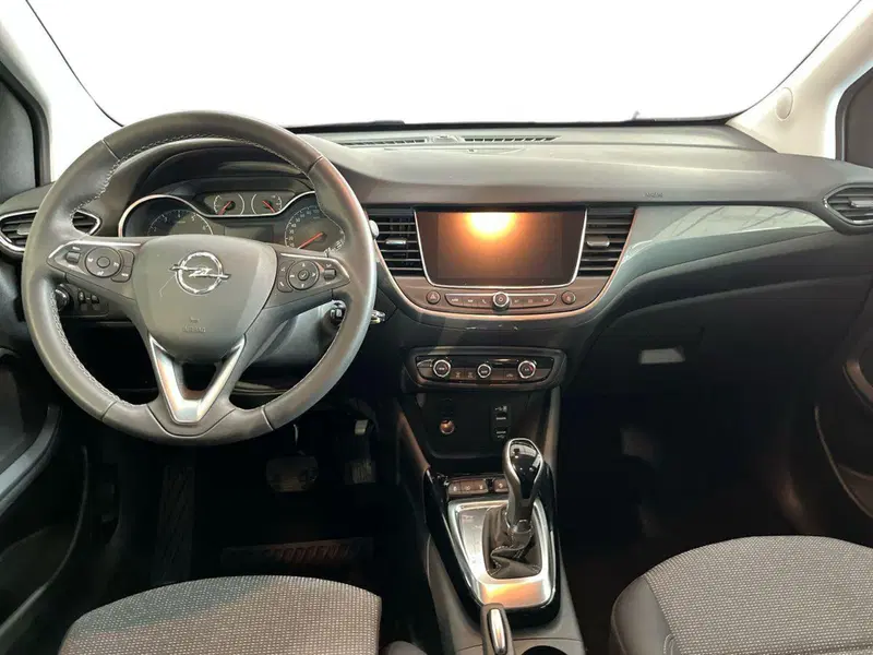 Opel Crossland usata a Bari (8)