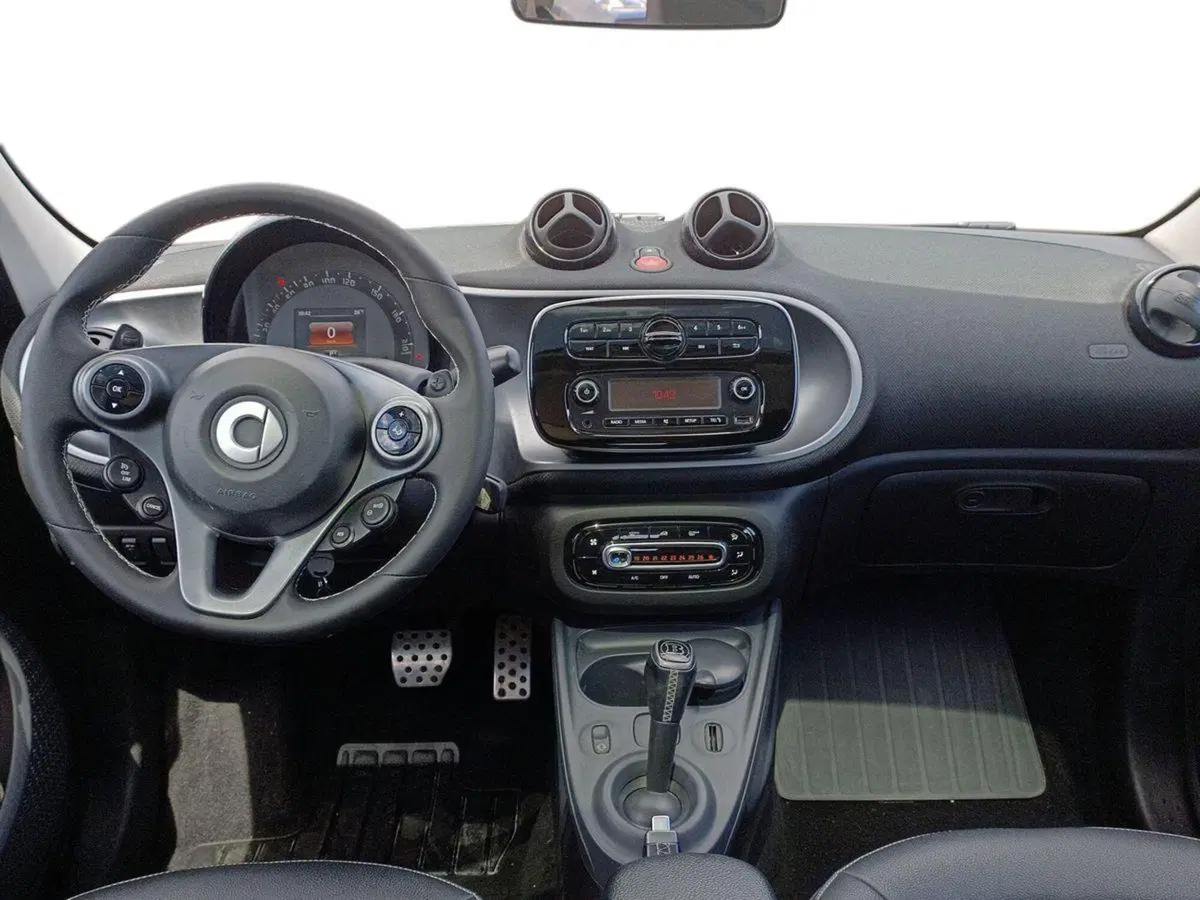 smart forfour usata a Bari (8)