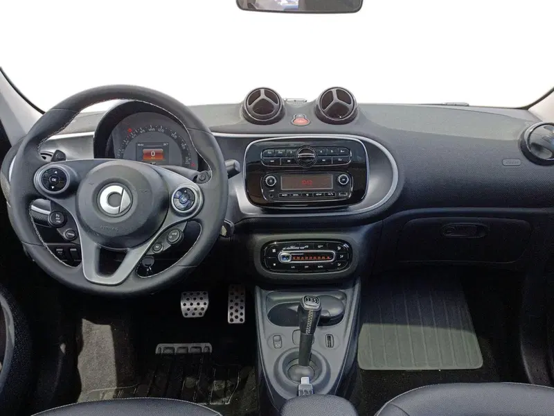 smart forfour usata a Bari (8)
