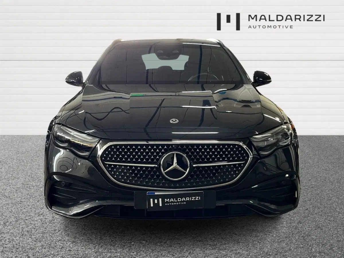 Mercedes-Benz Classe E Station Wagon usata a Bari (2)