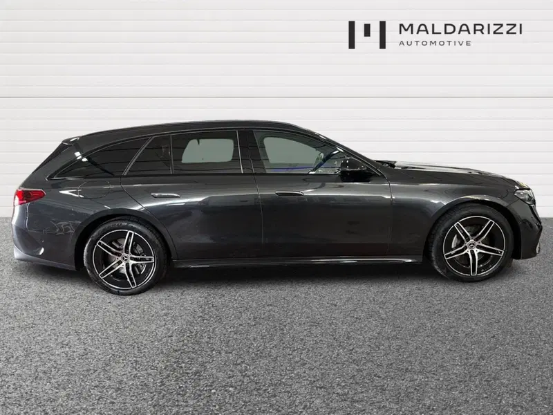 Mercedes-Benz Classe E Station Wagon usata a Bari (5)