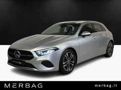 Mercedes-Benz Classe A 180 d Business Extra auto del 2025 usata a Monza