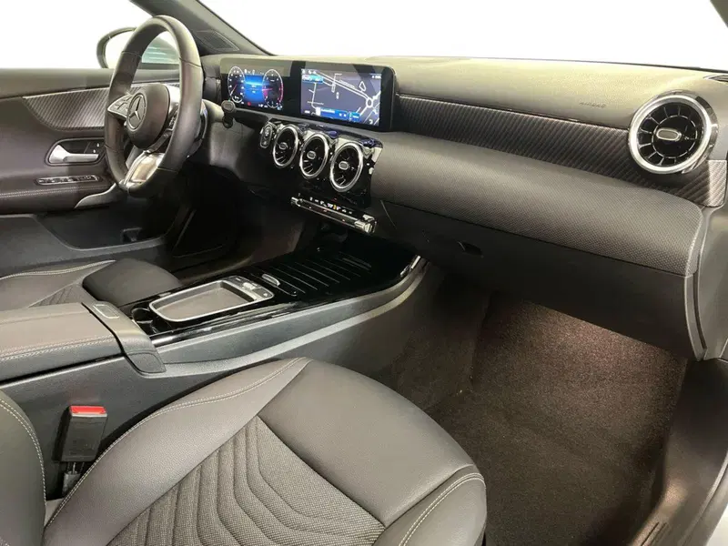 Mercedes-Benz Classe A usata a Monza e Brianza (15)