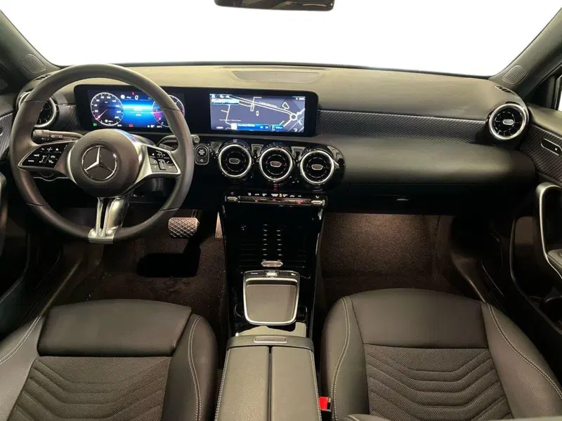 Mercedes-Benz Classe A usata a Monza e Brianza (9)