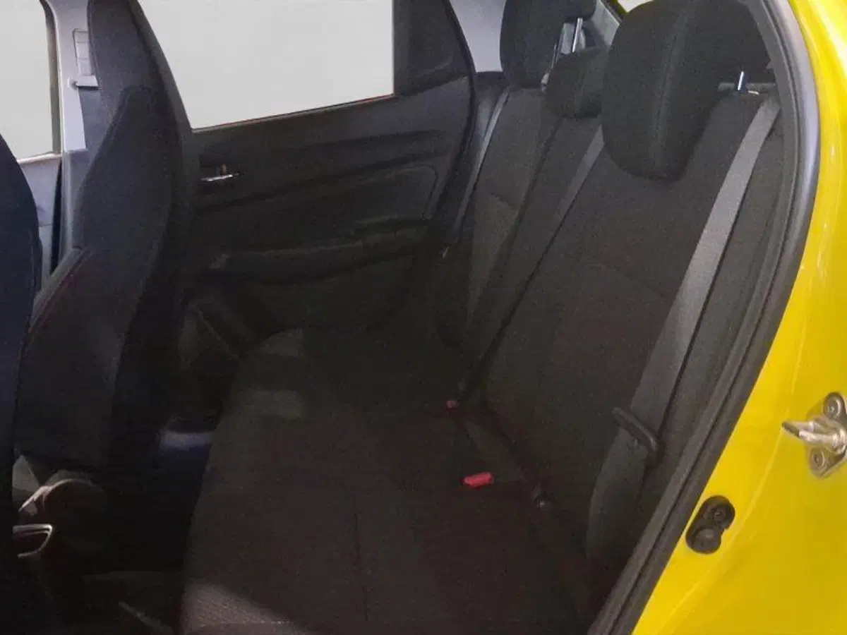 Suzuki Swift usata a Genova (10)