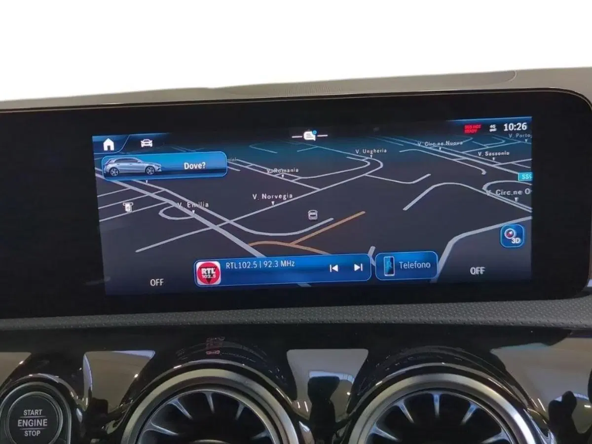 Mercedes-Benz Classe A Sedan nuova a Ancona (15)