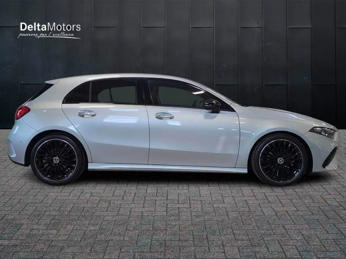 Mercedes-Benz Classe A Sedan nuova a Ancona (5)