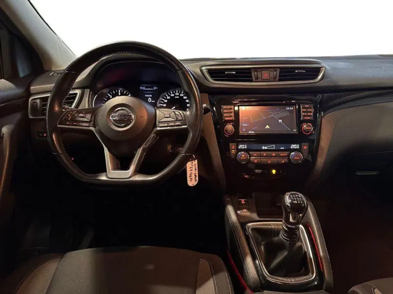 Nissan Qashqai usata a Macerata (11)