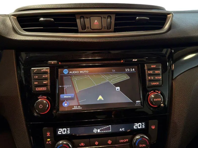 Nissan Qashqai usata a Macerata (15)