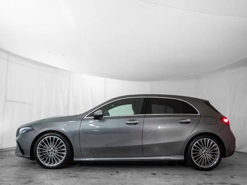 Mercedes-Benz Classe A Sedan nuova a Macerata (2)