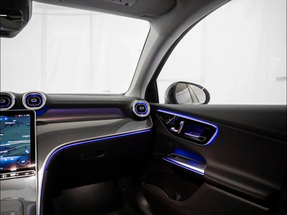 Mercedes-Benz GLC SUV nuova a Macerata (17)