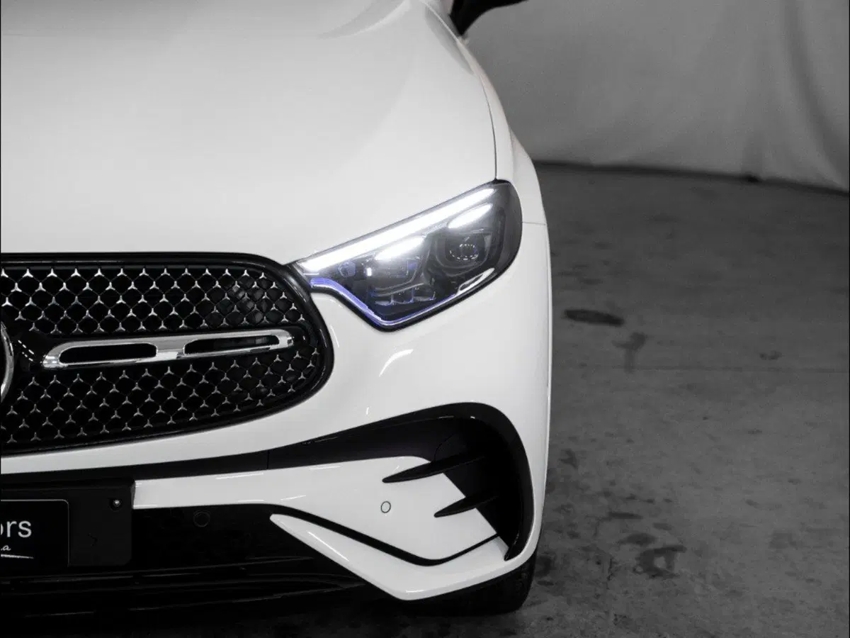 Mercedes-Benz GLC SUV nuova a Macerata (6)