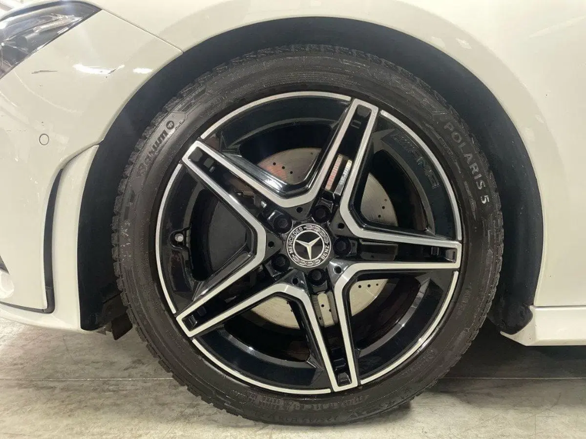 Mercedes-Benz CLA Shooting Brake usata a Macerata (8)