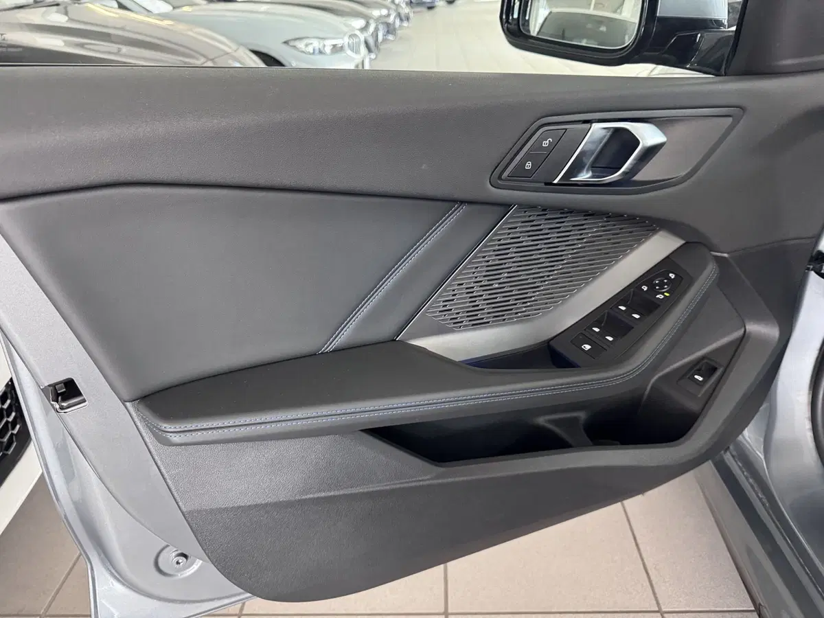 BMW Serie 1 5p. usata a Messina (7)
