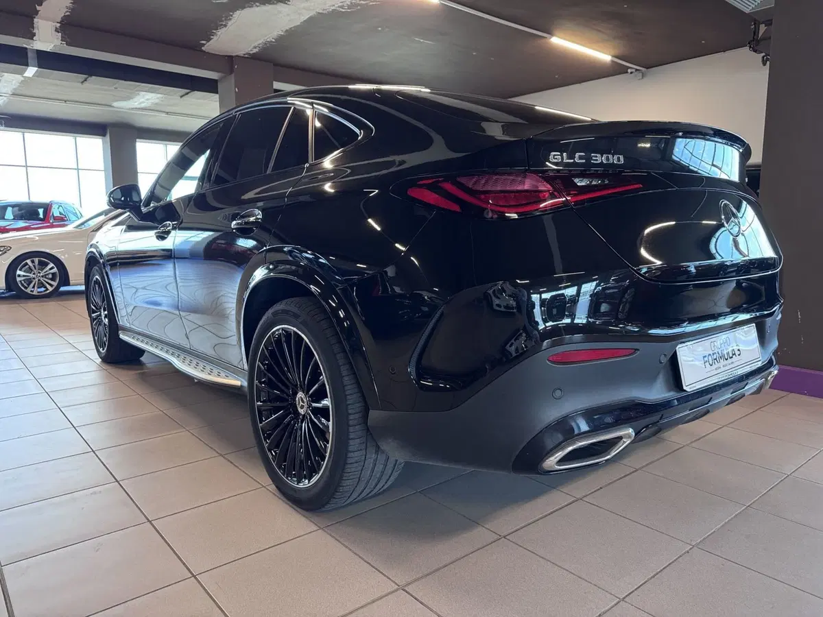 Mercedes-Benz GLC Coupé usata a Messina (4)