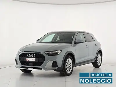 Audi A1 allstreet 30 1.0 tfsi Business 116cv s tronic del 2025 usata a Alba