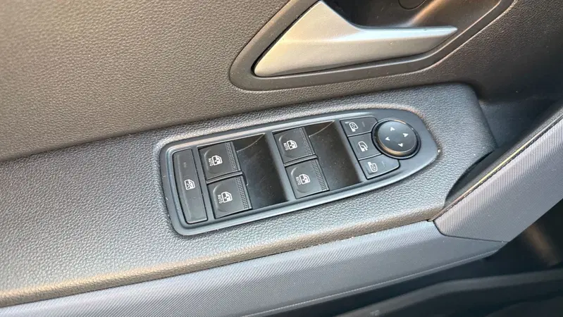 Dacia Duster usata a Treviso (16)