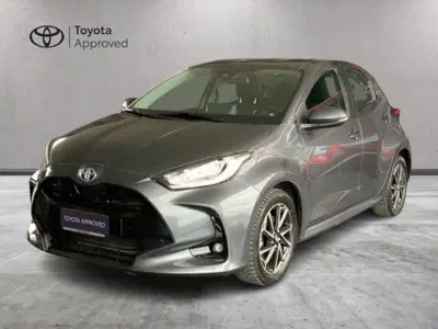 Toyota Yaris 1.5 Hybrid 5 porte Trend del 2022 usata a Perugia