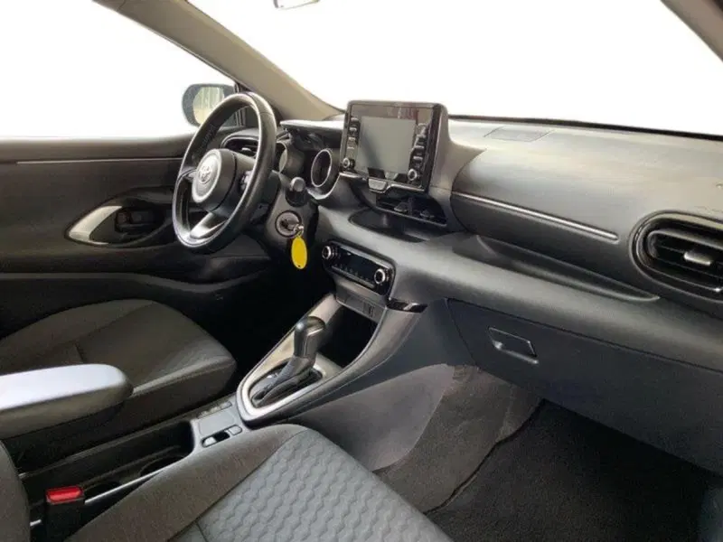 Toyota Yaris usata a Perugia (14)