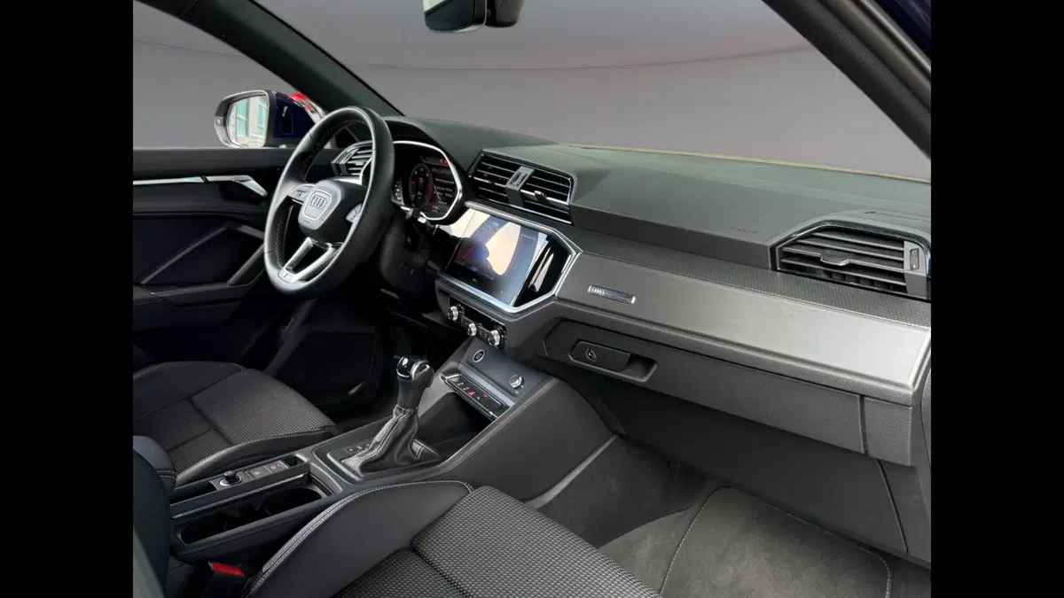Audi Q3 Sportback usata a Palermo (10)