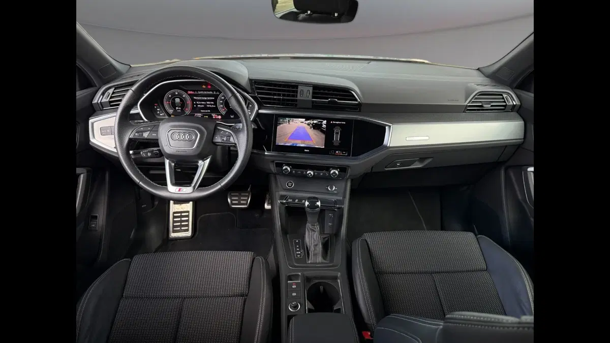 Audi Q3 Sportback usata a Palermo (11)