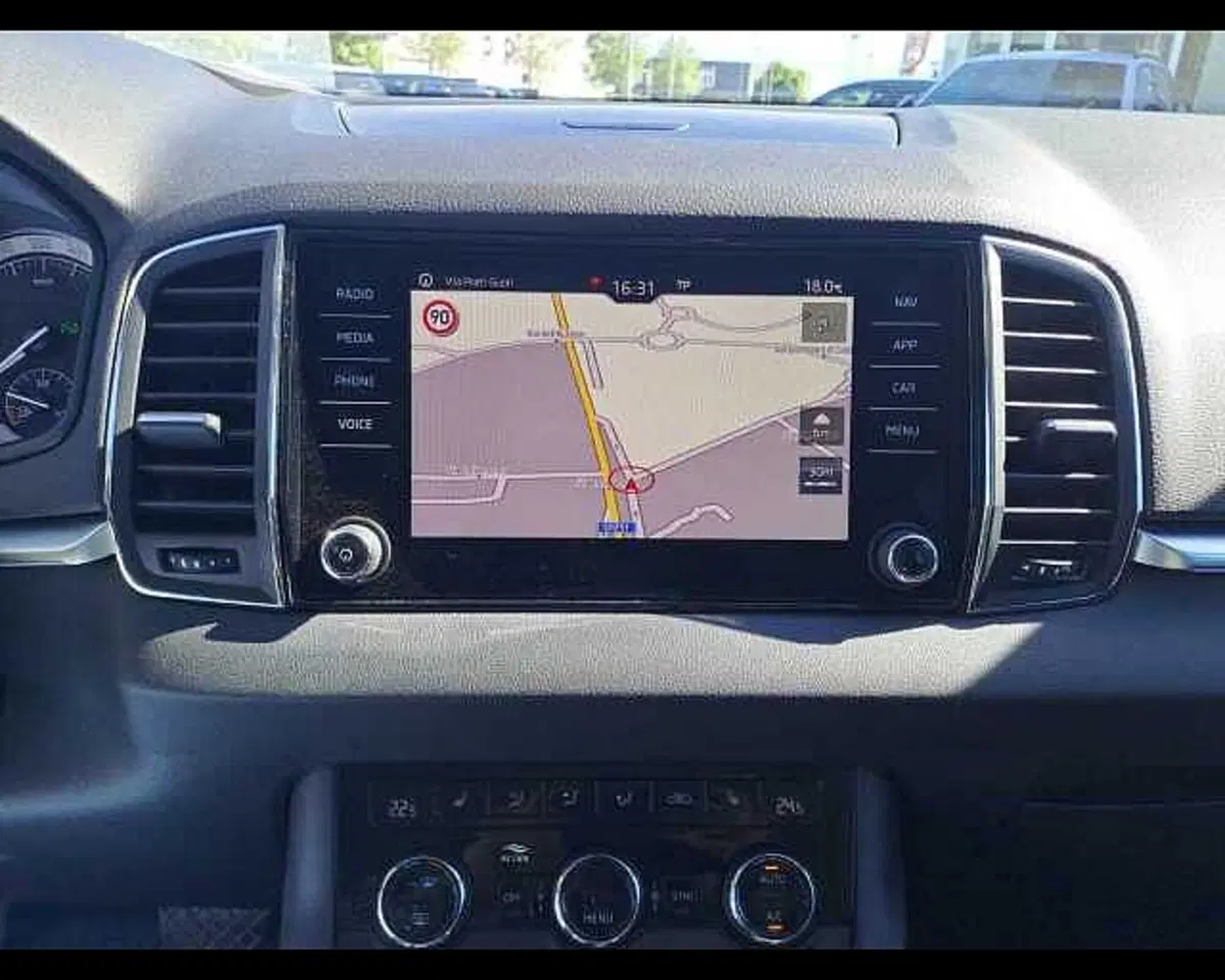 Skoda Karoq usata a Venezia (15)