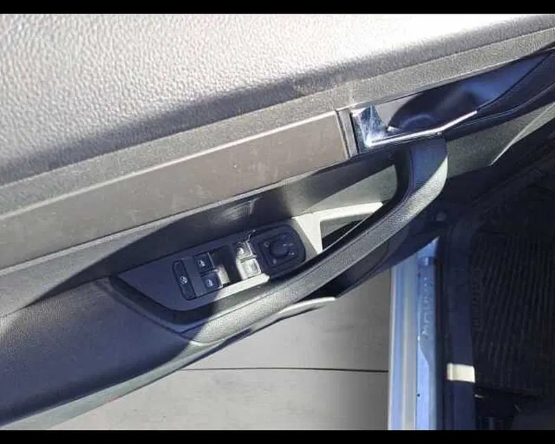 Skoda Karoq usata a Venezia (16)