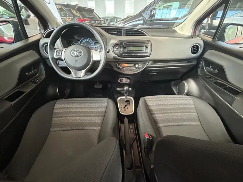 Toyota Yaris usata a Bergamo (9)