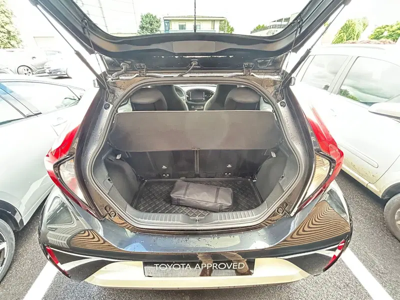 Toyota Aygo X usata a Bergamo (10)