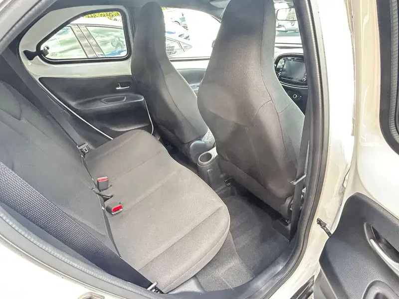 Toyota Aygo X usata a Bergamo (11)